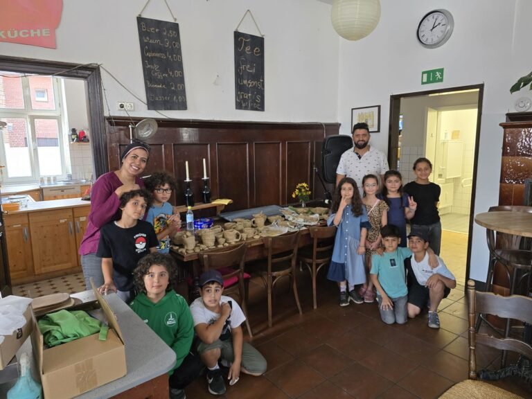 Erfolgreicher Kinder-Workshop „Kreatives Modellieren mit Ton“ im SozialZentrum Fels Albersloh